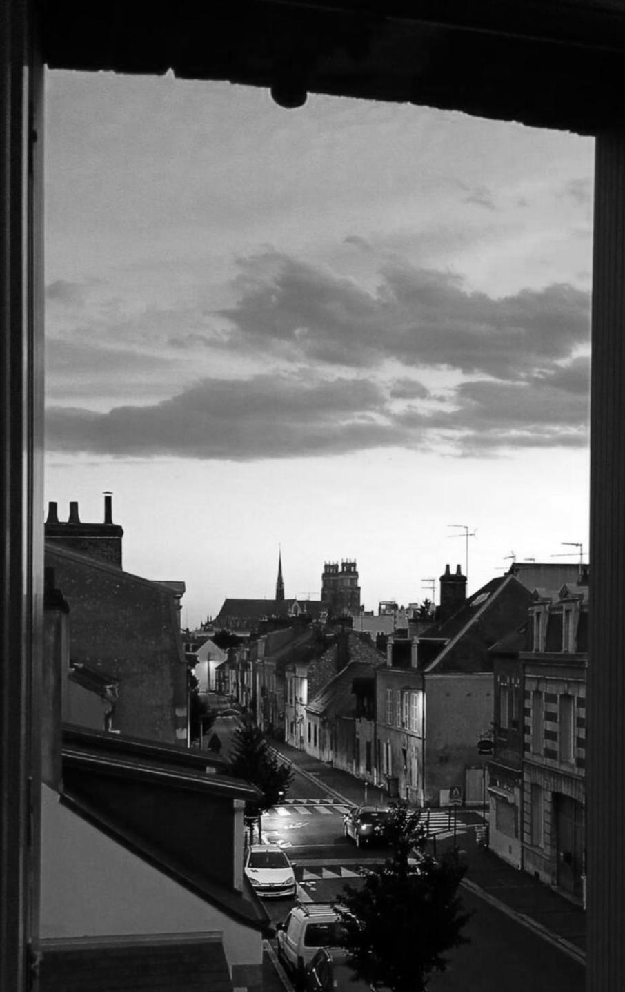 Centre + Parking * Orleans